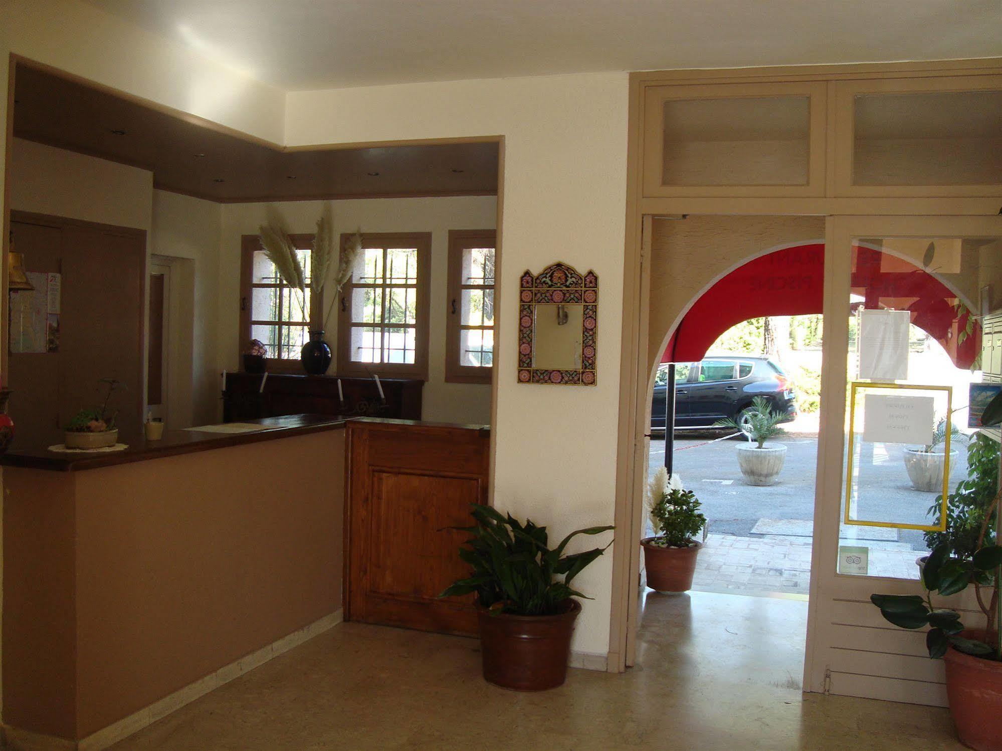De La Poste Hotel 2*